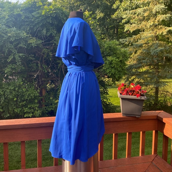 NWT Gianni Bini  blue wrap dress, see measurements and photos below - Picture 4 of 12